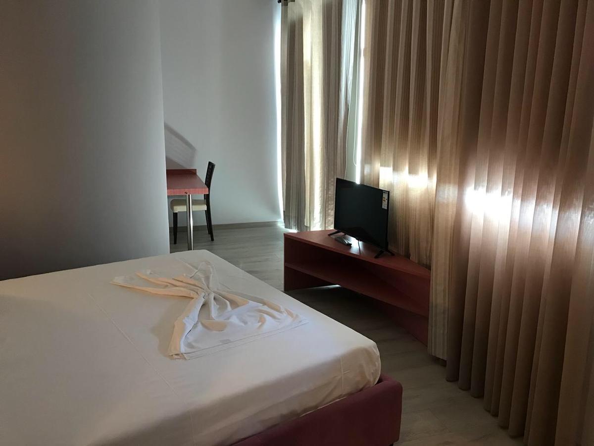 Icon Hotel Vlorë Exteriér fotografie