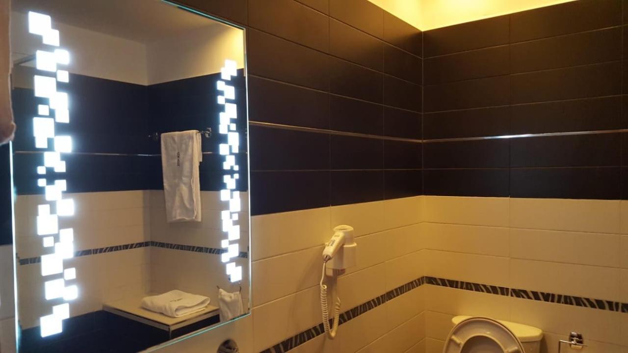 Icon Hotel Vlorë Exteriér fotografie